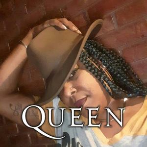 Meet your Posher, Nikki